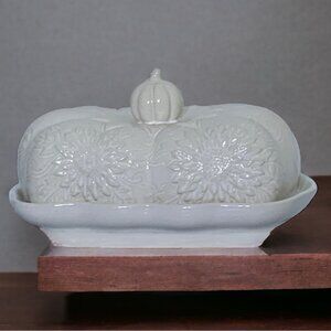 Harvest Pumpkin Covered Butter Dish With Lid Large Ceramic Floral White Cream